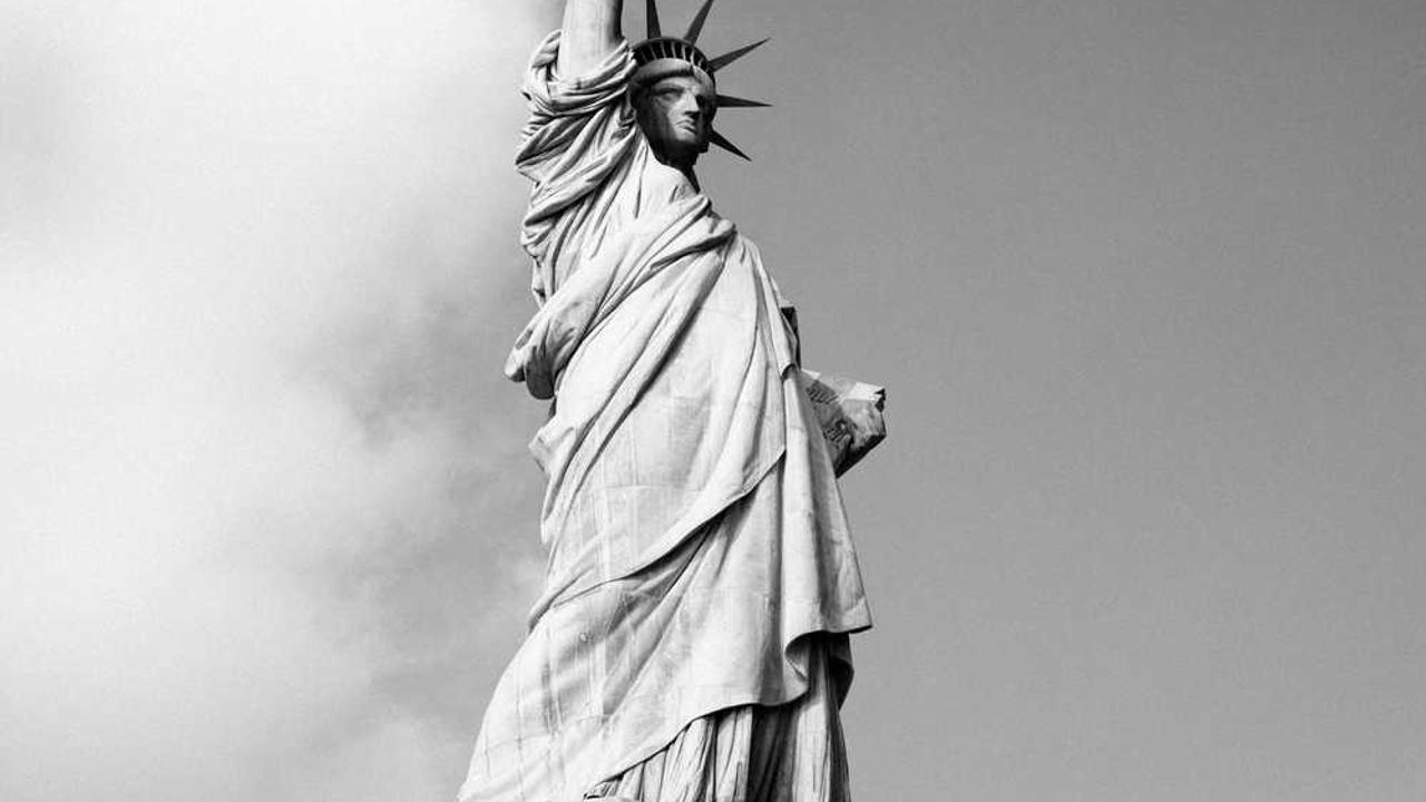 揭秘冒泡网赚：如何在创意与收益中找到平衡-冒泡网