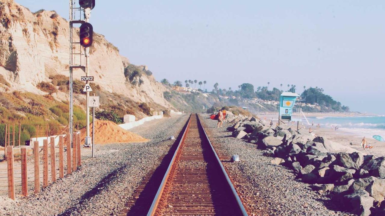 揭秘冒泡网赚：社交平台的盈利秘籍与策略分析-冒泡网