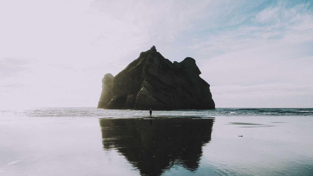 **“冒泡社区：连接创意与机遇的创新平台”**-冒泡网