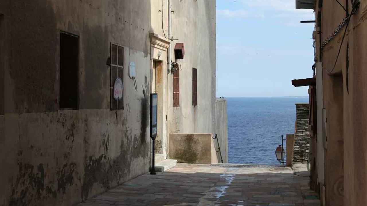 图片[3]-深入探讨冒泡网创社区的创新与合作机会-冒泡网